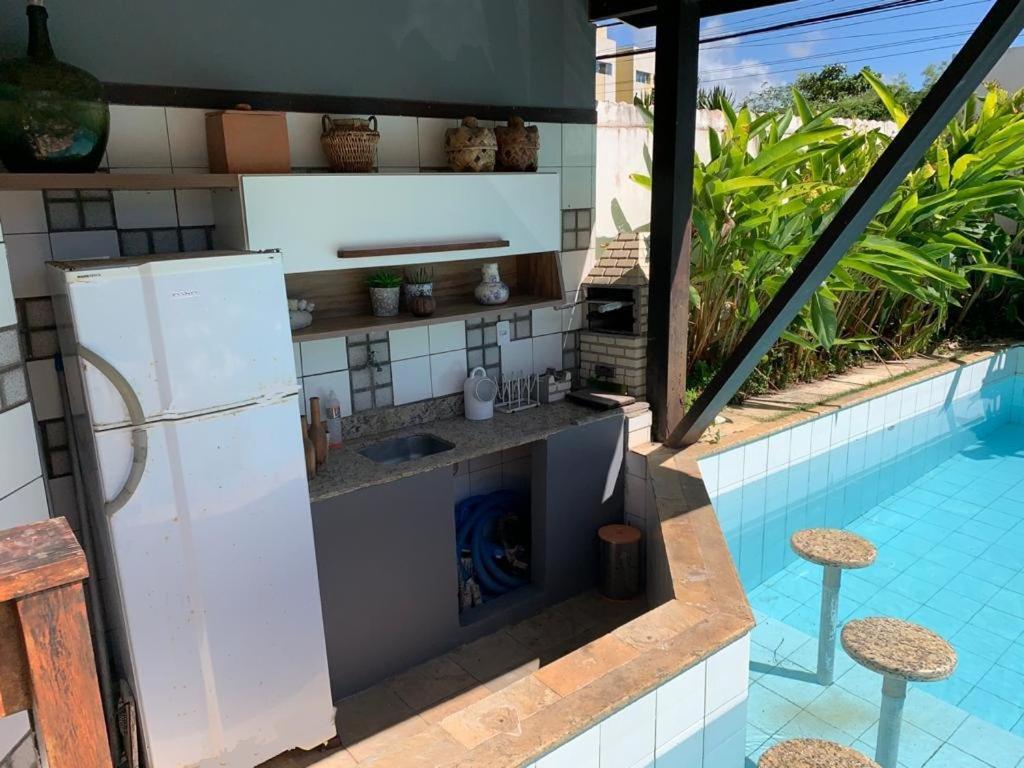 Casa De Temporada 4 Quartos Sendo 2 Suites Em Vilas Do Atlantico - 200 M Da Praia E 6 Km Da Capital Lauro de Freitas Esterno foto