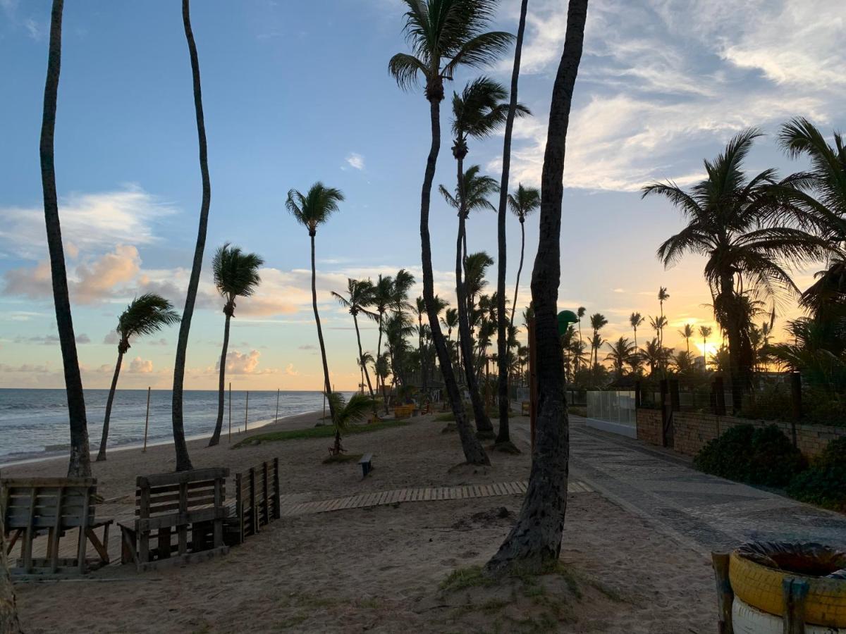 Casa De Temporada 4 Quartos Sendo 2 Suites Em Vilas Do Atlantico - 200 M Da Praia E 6 Km Da Capital Lauro de Freitas Esterno foto